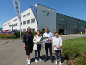 Spendenübergabe der Firma Kelvion