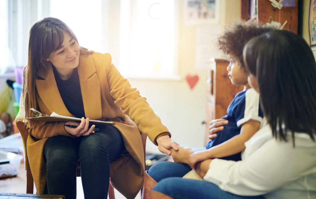 Beratungsgespräch Ambulant Flexible Hilfen mit Mutter und Kind