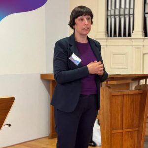 Leitung des Kompetenzzentrums Beratung und Gemeinwesen der Diako Thüringen, Claudia Nix bei der Eröffnung