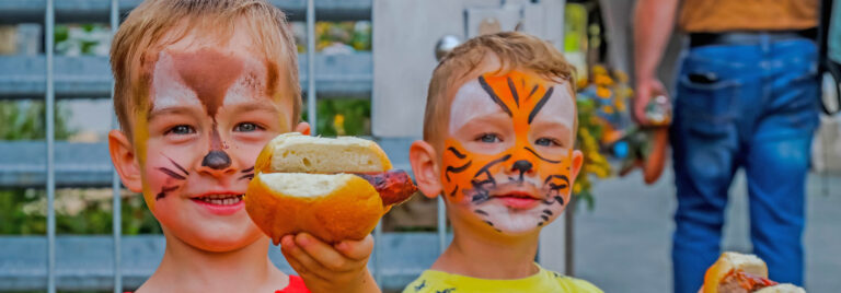 Kindergarten Senfkorn Rottenbach - fröhliche Gesichter