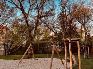 Kinderhaus Sonnenhügel-Weimar, Blick in den Garten