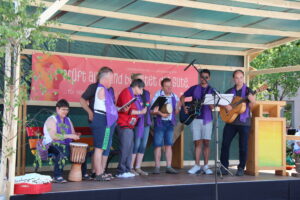 Besondere Wohnformen Altengesees_Chorauftritt zum Jahresfest