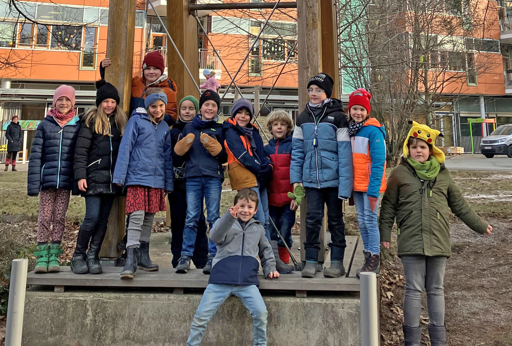 Evangelische Gemeinschaftsschule Weimar, Schüler spielen im Park