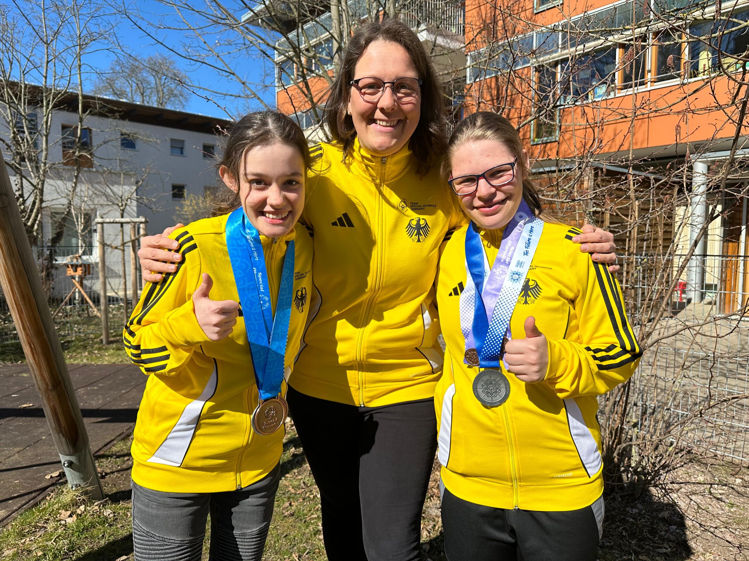 Johannes Landenberger Förderzentrum Johannes Falk in Weimar - Schüler zweigen Ijhre im Sommercamp beim Essen