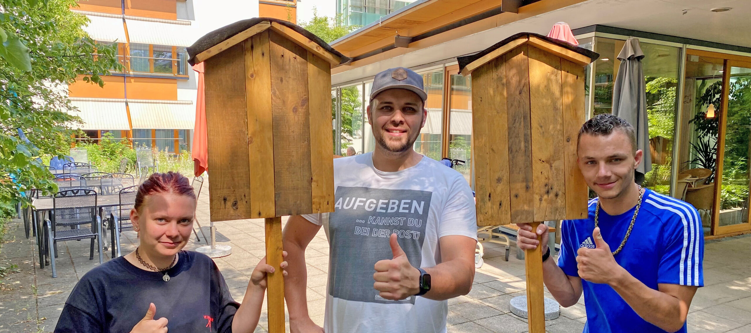 Johannes Landenberger Förderzentrum Johannes Falk in Weimar - Schüler mit Vogelkästen
