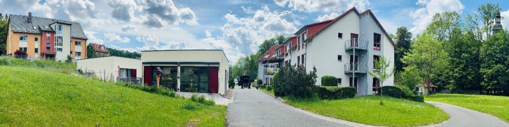 Johanneshof Quittelsdorf_Wohnhaus und Förderbereich