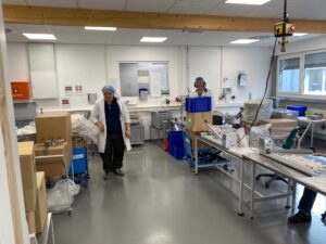 Saalfelder Werkstätten_Blick in die Fertigungsräume für Medizinprodukte