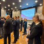 Gründungsfeier Diakoniestiftung Thüringen_012026 - Empfang in der Weimarhalle, Blick auf die Zuschauerinnen und Zuschauer im Saal