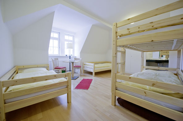 Zimmer mit Etagenbett in der Herberge der Diakoniestiftung Thüringen