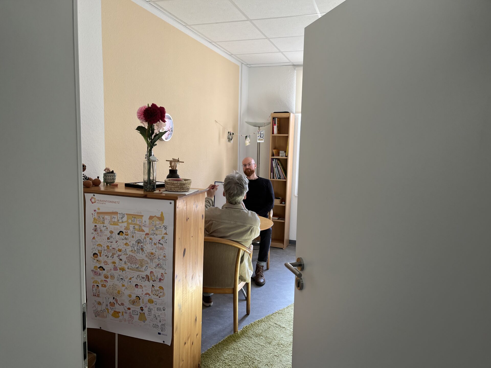 Schallschutztüren für geschützte Gespräche in der Beratung