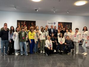 Besuch aus der Ukraine in Weimar - Gäste und Gastgeber im Thüringer Landtag  